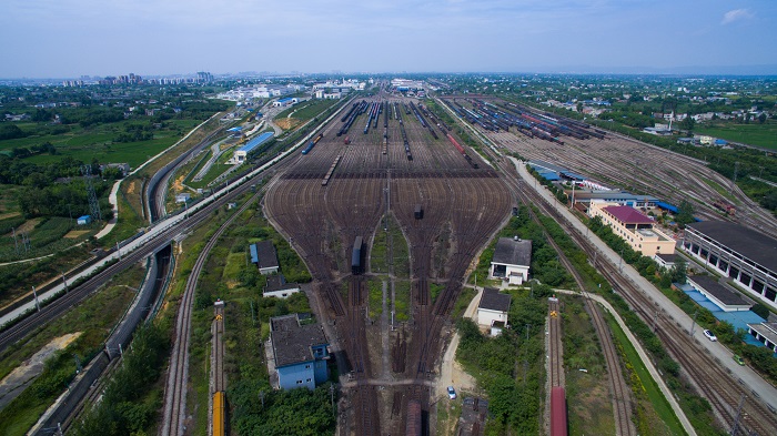 榮獲國(guó)家魯班獎(jiǎng)的成都北編組站工程